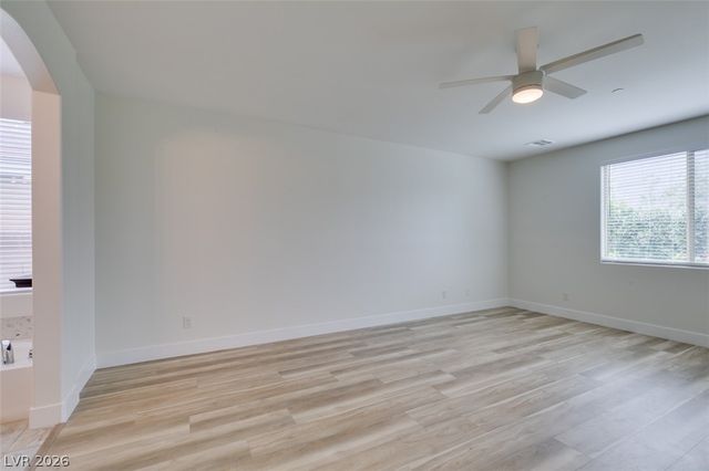 1617 Meadow Bluffs Avenue, Henderson, NV 89014