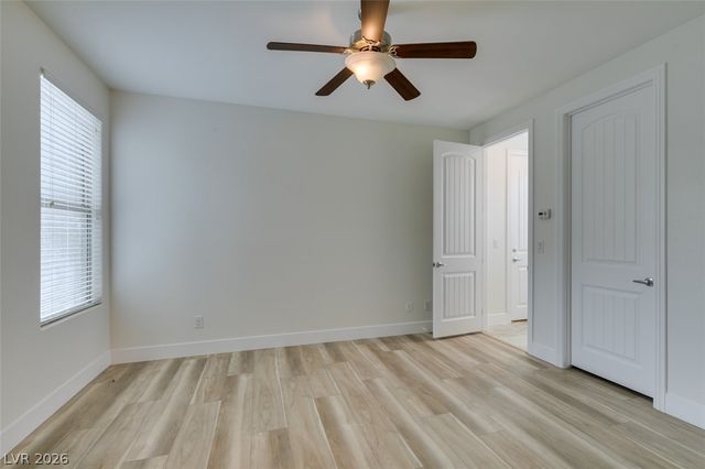 1617 Meadow Bluffs Avenue, Henderson, NV 89014