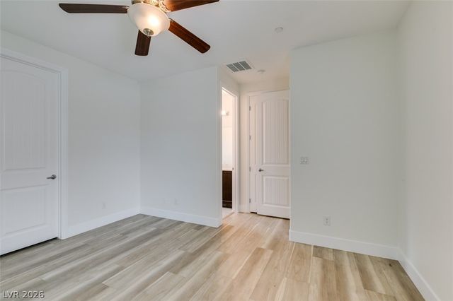 1617 Meadow Bluffs Avenue, Henderson, NV 89014