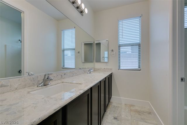 1617 Meadow Bluffs Avenue, Henderson, NV 89014