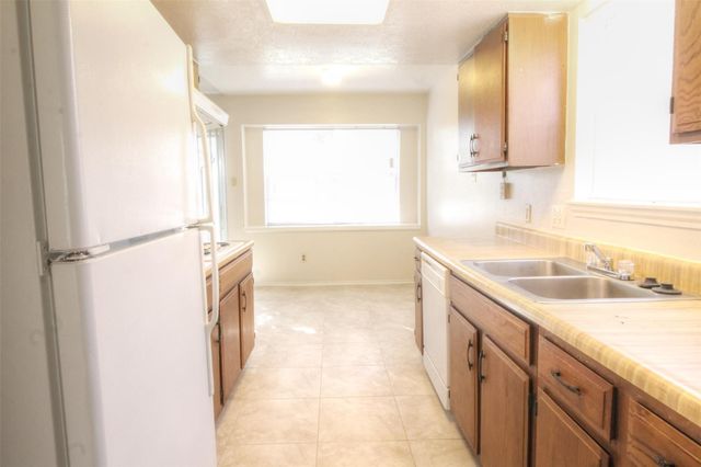 20315 Fox Glen Lane, Humble, TX 77338