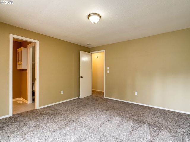 8603 Sw TALAWA Dr, Tualatin, OR 97062