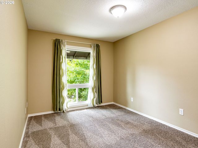 8603 Sw TALAWA Dr, Tualatin, OR 97062