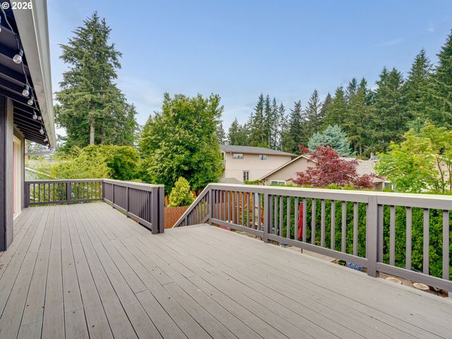 8603 Sw TALAWA Dr, Tualatin, OR 97062