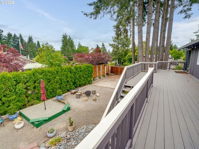 8603 Sw TALAWA Dr, Tualatin, OR 97062