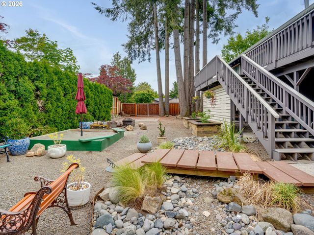 8603 Sw TALAWA Dr, Tualatin, OR 97062