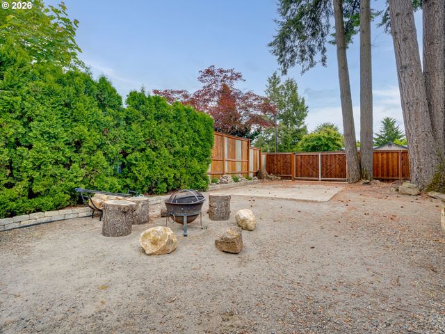 8603 Sw TALAWA Dr, Tualatin, OR 97062