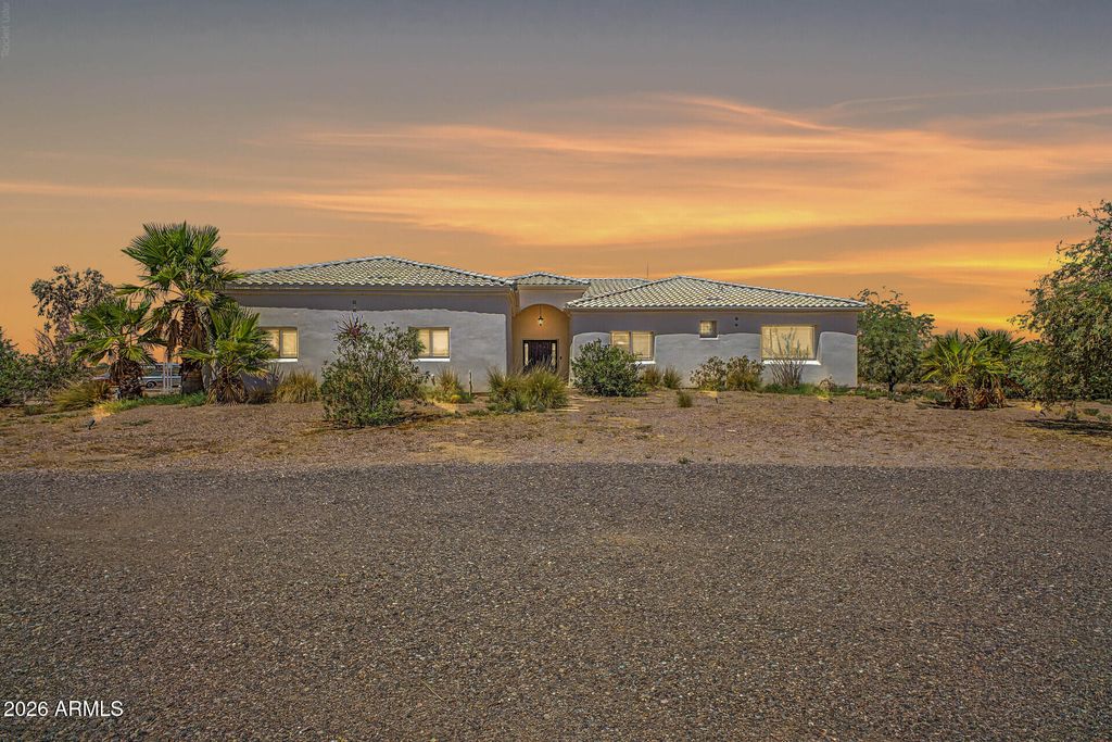 8716 N THUNDERBIRD Road, Maricopa, AZ 85139 — exterior