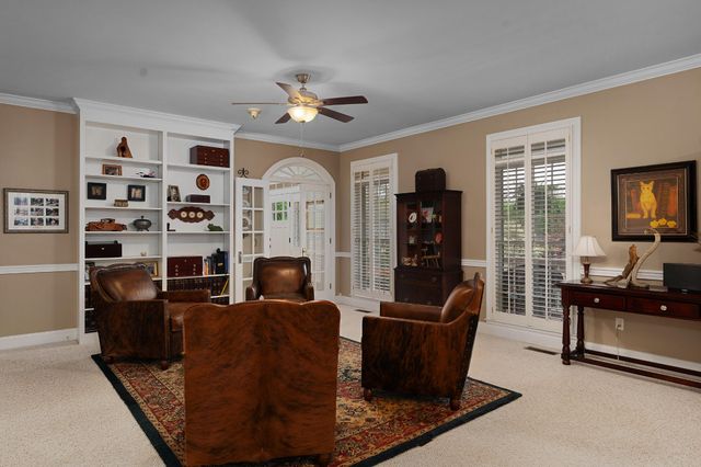 615 Hidden Forest Drive, Chattanooga, TN 37421