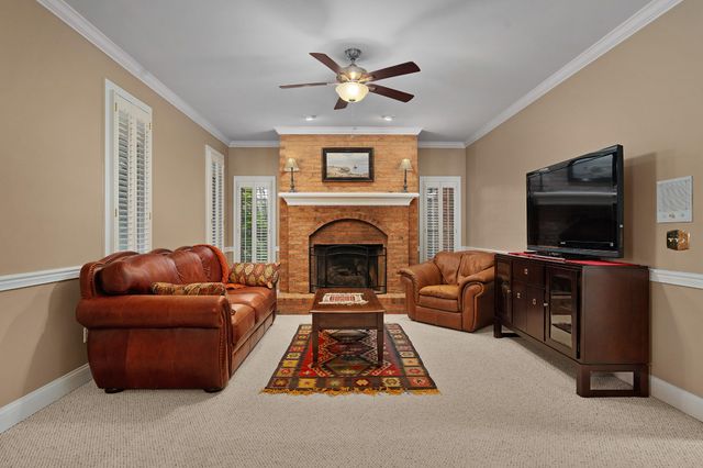 615 Hidden Forest Drive, Chattanooga, TN 37421