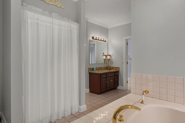 615 Hidden Forest Drive, Chattanooga, TN 37421