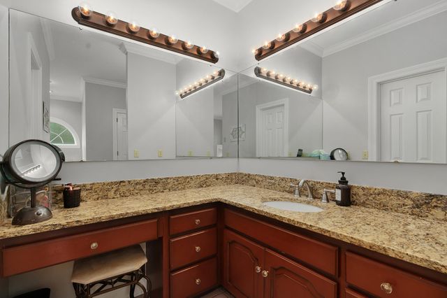 615 Hidden Forest Drive, Chattanooga, TN 37421