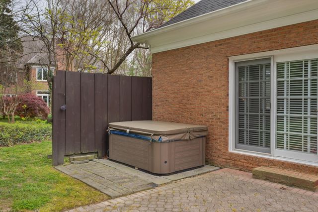 615 Hidden Forest Drive, Chattanooga, TN 37421