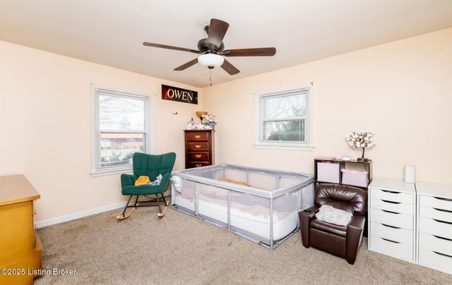 7805 Cedar Brook Dr, Louisville, KY 40219