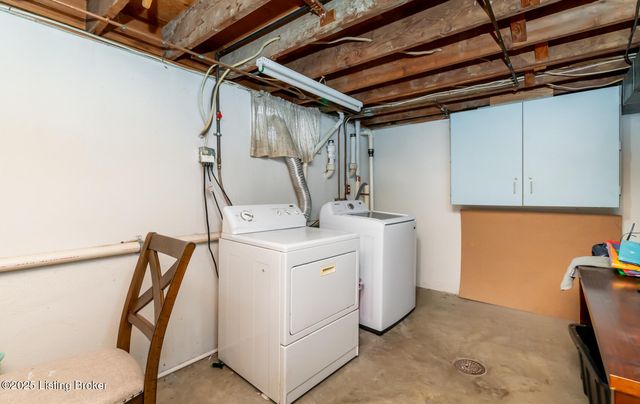 7805 Cedar Brook Dr, Louisville, KY 40219