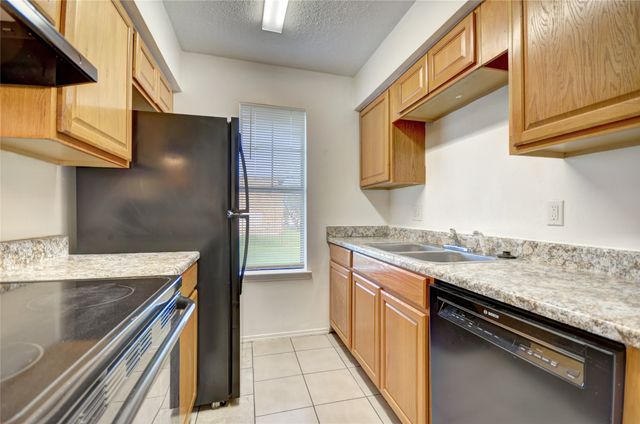 1912 Bernice Street D, Haltom City, TX 76117