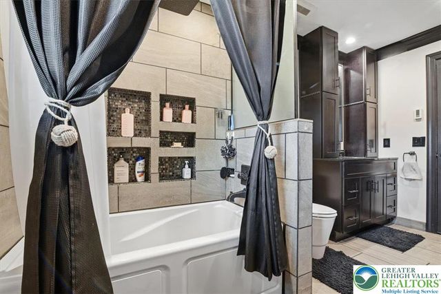 1131 Morris Lane, Slatington Boro, PA 18080