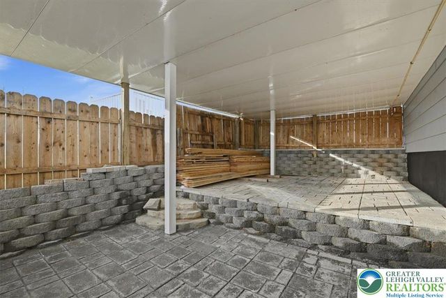 1131 Morris Lane, Slatington Boro, PA 18080