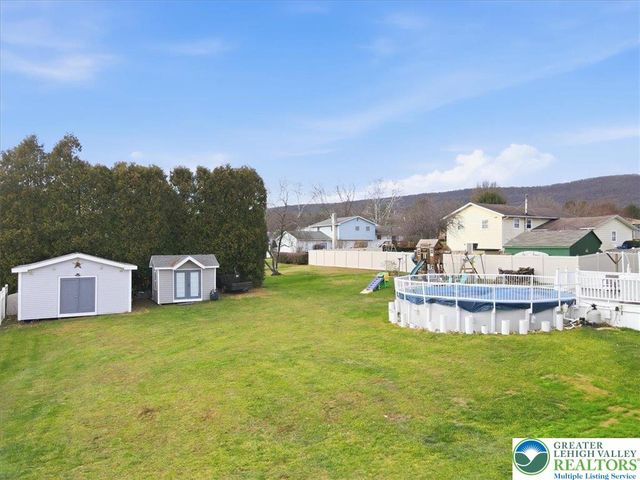1131 Morris Lane, Slatington Boro, PA 18080