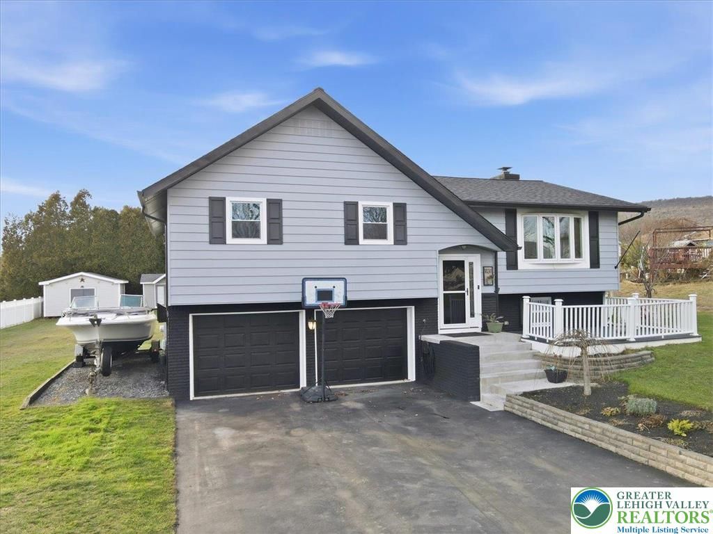 1131 Morris Lane, Slatington Boro, PA 18080