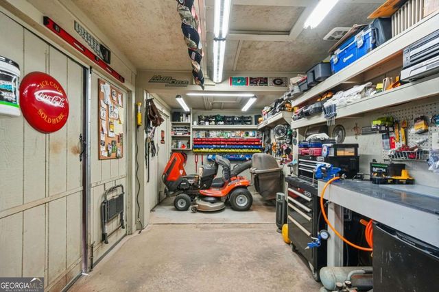 6460 Bellevue Drive SW, Conyers, GA 30094