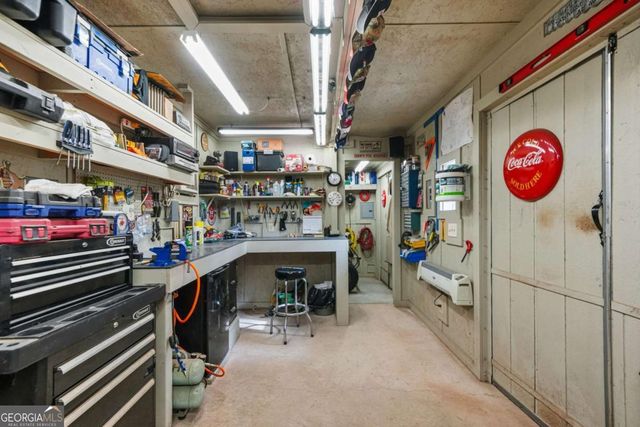 6460 Bellevue Drive SW, Conyers, GA 30094