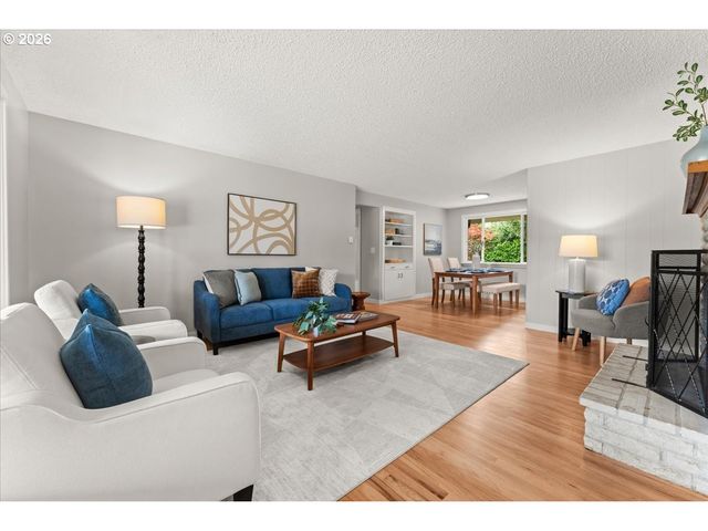 422 Ne 170TH Ave, Portland, OR 97230