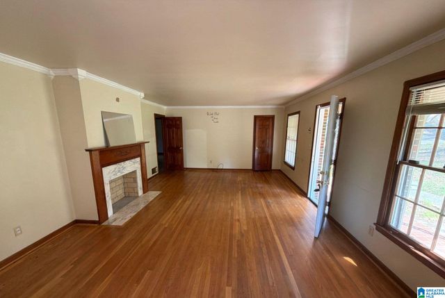 2512 NE 3RD STREET NE, Center Point, AL 35215