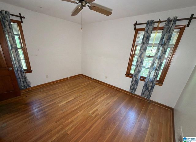 2512 NE 3RD STREET NE, Center Point, AL 35215