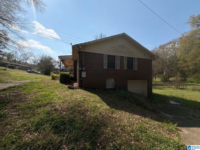 2512 NE 3RD STREET NE, Center Point, AL 35215