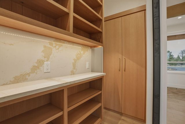 7780 SW Wickiup Avenue, Redmond, OR 97756