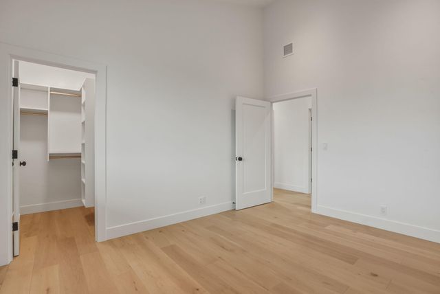 7780 SW Wickiup Avenue, Redmond, OR 97756