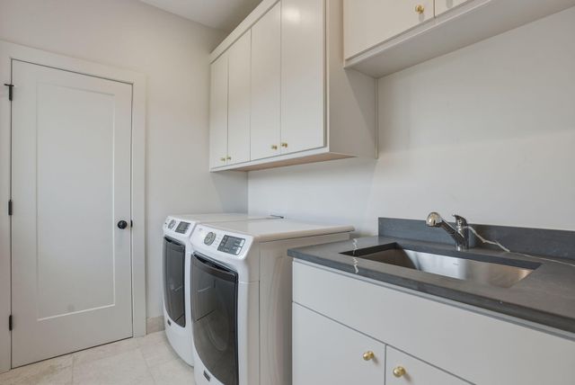 7780 SW Wickiup Avenue, Redmond, OR 97756