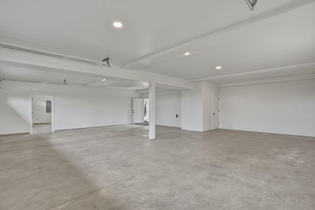 7780 SW Wickiup Avenue, Redmond, OR 97756