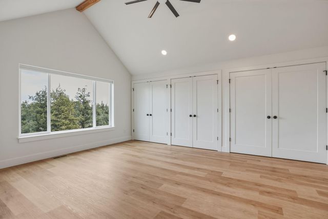 7780 SW Wickiup Avenue, Redmond, OR 97756