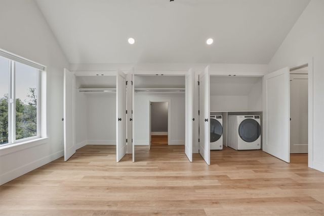 7780 SW Wickiup Avenue, Redmond, OR 97756