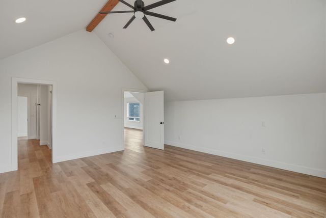 7780 SW Wickiup Avenue, Redmond, OR 97756