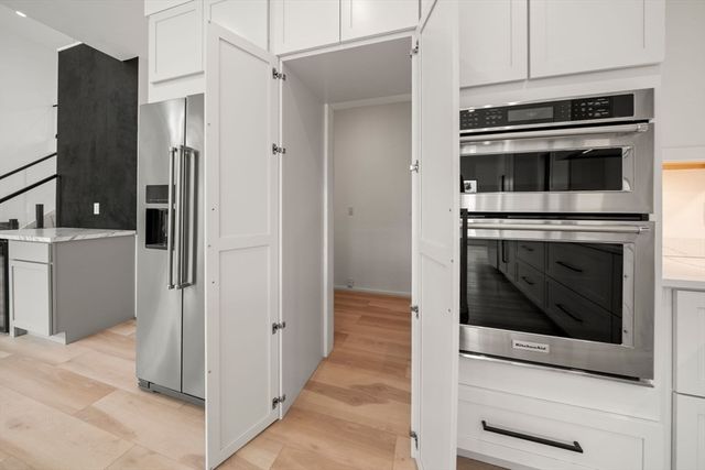 3 Kestrel Way, Carver, MA 02330