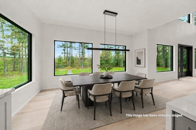 3 Kestrel Way, Carver, MA 02330