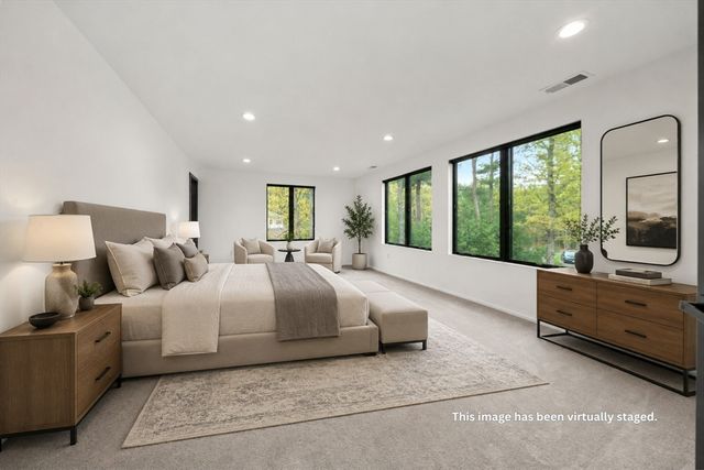 3 Kestrel Way, Carver, MA 02330