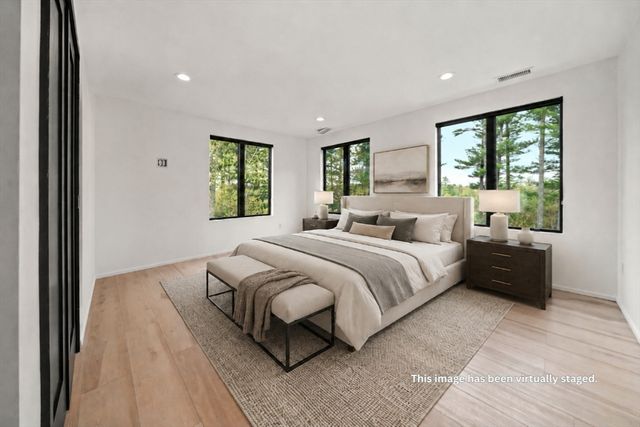 3 Kestrel Way, Carver, MA 02330