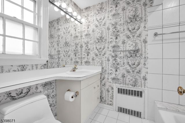 90 Jacobus Ave, Little Falls Twp., NJ 07424