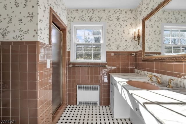 90 Jacobus Ave, Little Falls Twp., NJ 07424