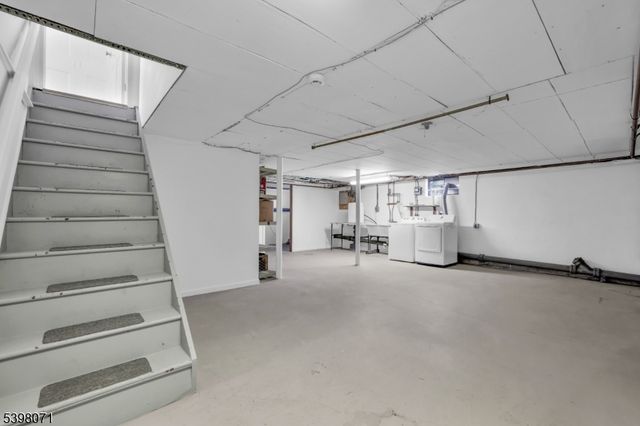 90 Jacobus Ave, Little Falls Twp., NJ 07424