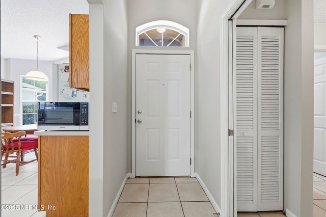 2856 SUTTON ESTATES Circle S, Jacksonville, FL 32223
