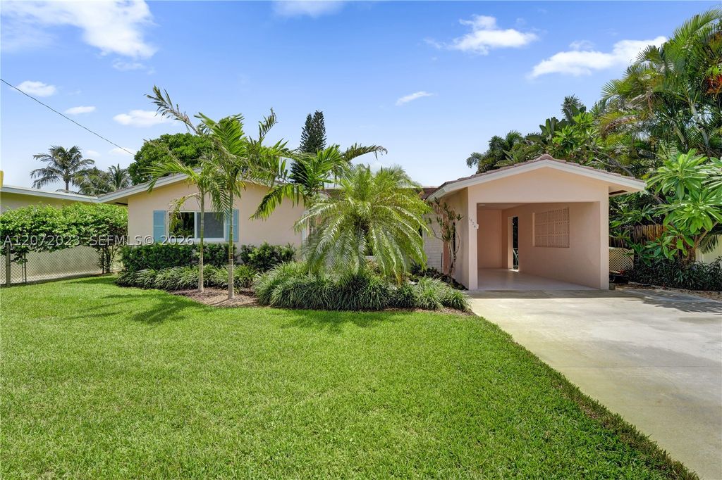 1524 NE 37th St, Oakland Park, FL 33334