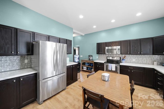 67 4th Street, Cramerton, NC 28032