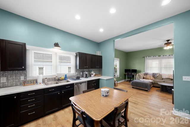 67 4th Street, Cramerton, NC 28032