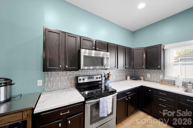 67 4th Street, Cramerton, NC 28032