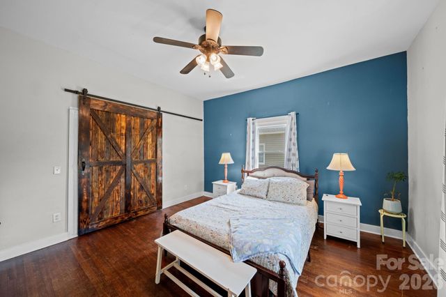 67 4th Street, Cramerton, NC 28032